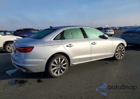 2022 Audi A4 Premium 40 z USA, uszkodzony, nr VIN WAUABAF44NN001710